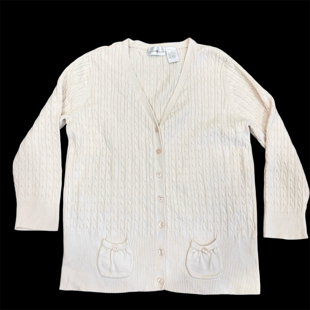 Ivory Cable Knit Cardigan Sweater Size S Y2K Old Money Preppy Coquette Heritage